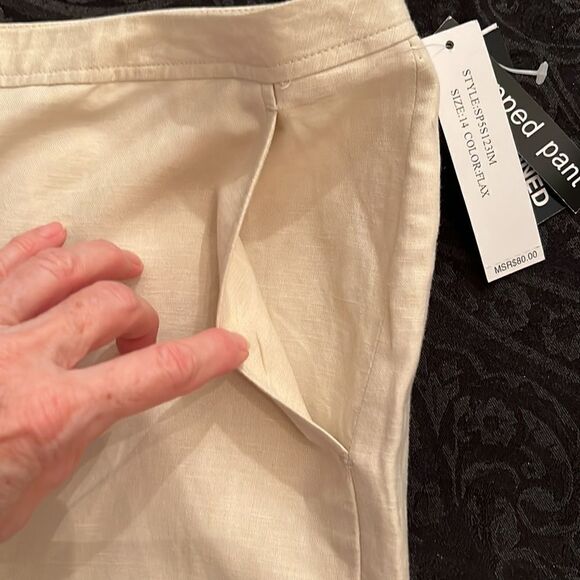 Larry Levine NWT linen lined cropped pants beautiful embroidery at the hem - Picture 3 of 13